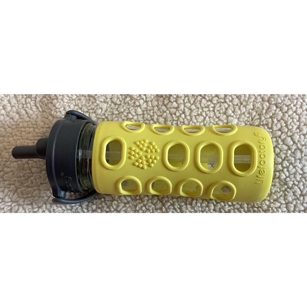 Lifefactory 12 oz Glass Water Bottle Yellow Silicone Sleeve